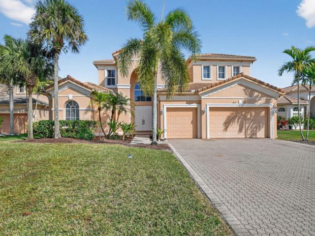 [Lake Worth Real Estate, listing number 3329732]