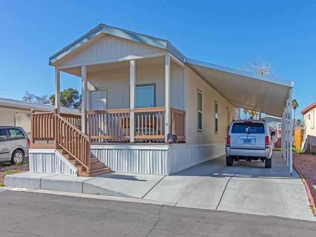  2 BR,  2.00 BTH &nbsp;Mobile home style home in Las Vegas