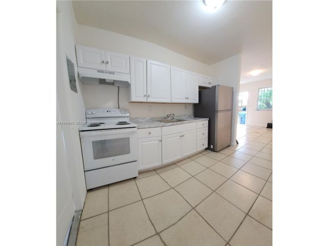  4 BR,  2.00 BTH &nbsp; style home in Miami