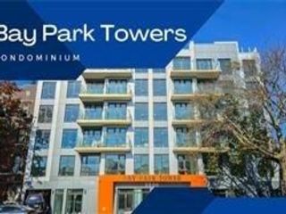  2 BR,  2.00 BTH &nbsp;Condominium style home in Bensonhurst