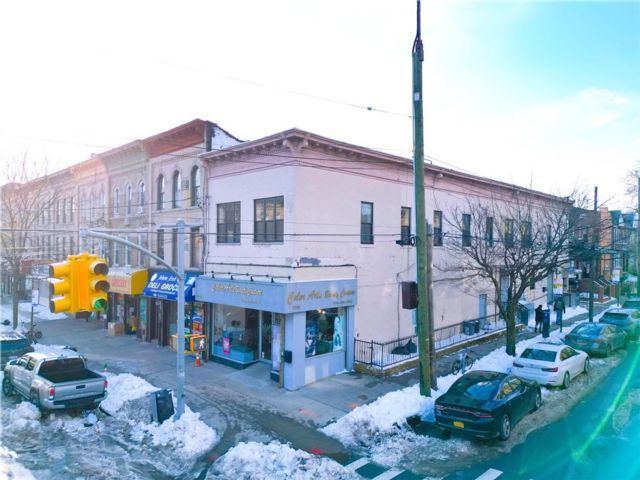 Studio,  0.00 BTH &nbsp;Mixed use style home in Dyker Heights