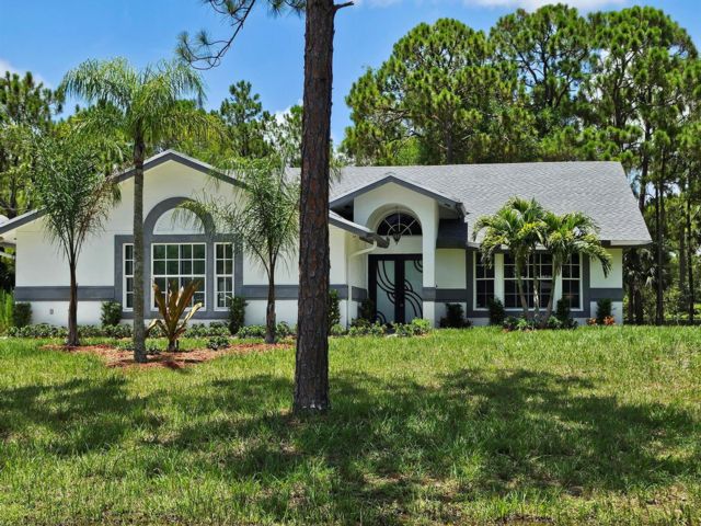 [Loxahatchee Real Estate, listing number 3329948]