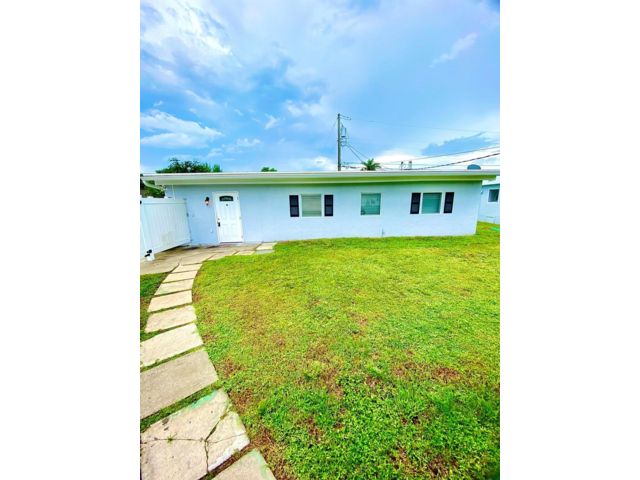  4 BR,  2.00 BTH &nbsp; style home in West Palm Beach