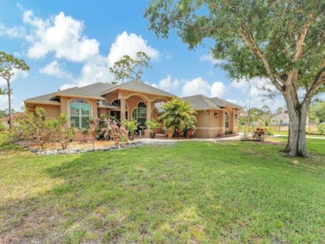 [Loxahatchee Real Estate, listing number 3329965]
