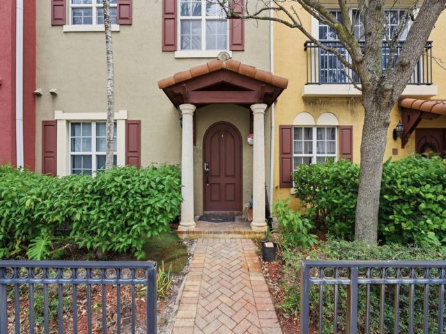 [Lake Worth Real Estate, listing number 3329971]