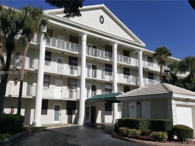  3 BR,  2.00 BTH &nbsp; style home in Davie