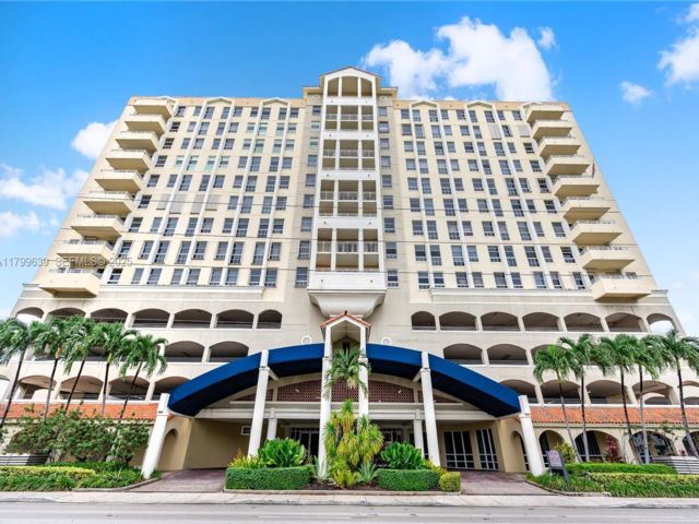  2 BR,  2.00 BTH &nbsp; style home in Coral Gables