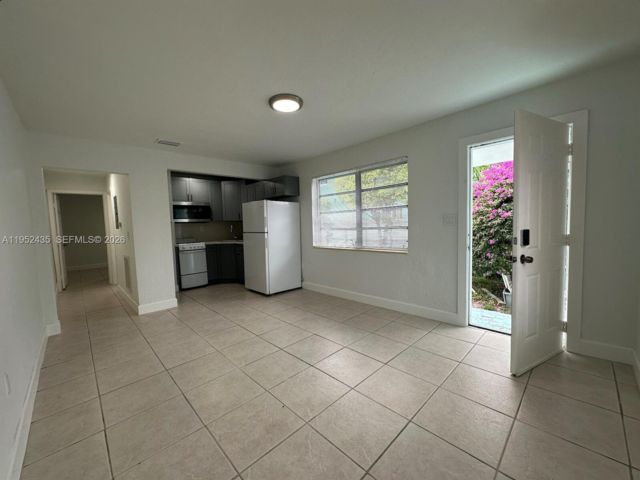  1 BR,  1.00 BTH &nbsp; style home in Miami