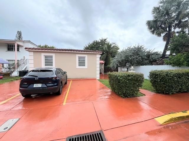  3 BR,  2.00 BTH &nbsp; style home in Miami