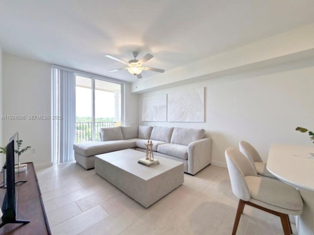  1 BR,  1.00 BTH &nbsp; style home in Miami