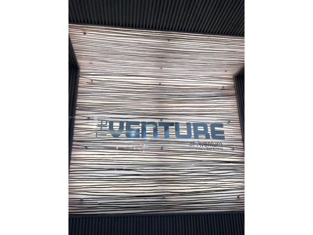  2 BR,  2.00 BTH &nbsp; style home in Aventura