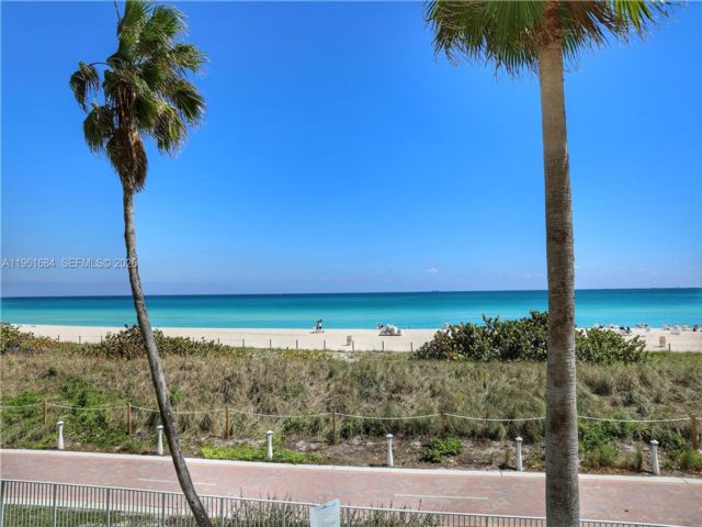  1 BR,  1.50 BTH &nbsp; style home in Miami