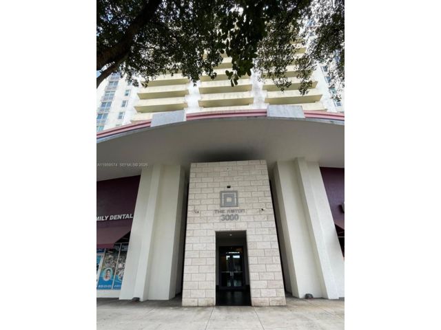  2 BR,  2.00 BTH &nbsp; style home in Coral Gables