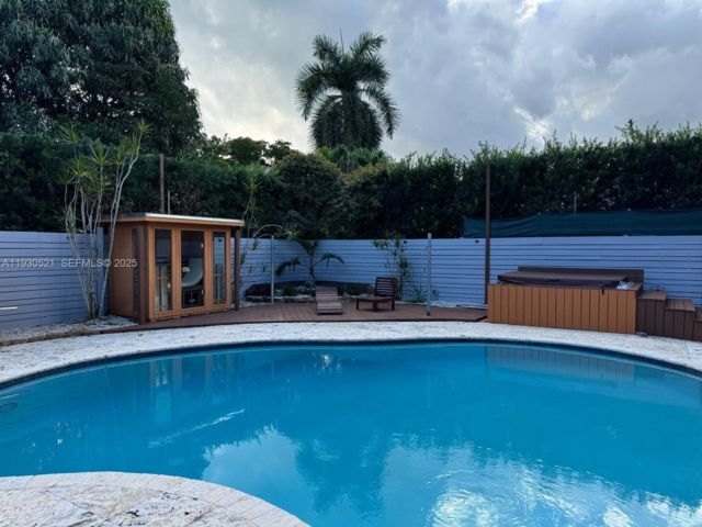  3 BR,  3.50 BTH &nbsp; style home in Biscayne Park