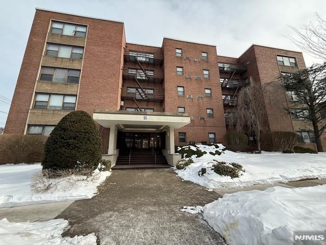 Studio,  1.00 BTH &nbsp; style home in Rutherford