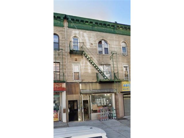 Studio,  0.00 BTH &nbsp;Mixed use style home in Sunset Park