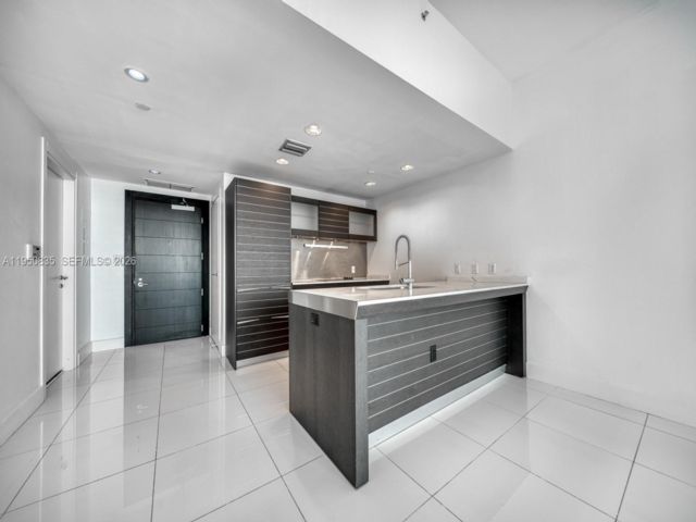  1 BR,  1.50 BTH &nbsp; style home in Miami