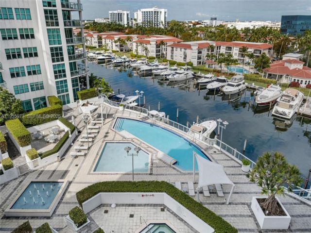  2 BR,  3.00 BTH &nbsp; style home in Aventura