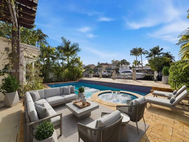  3 BR,  2.50 BTH &nbsp; style home in Fort Lauderdale