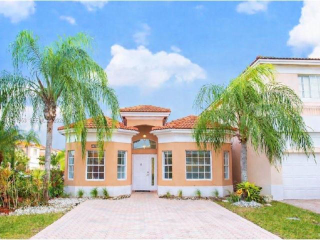 [Miami Real Estate, listing number 3330665]
