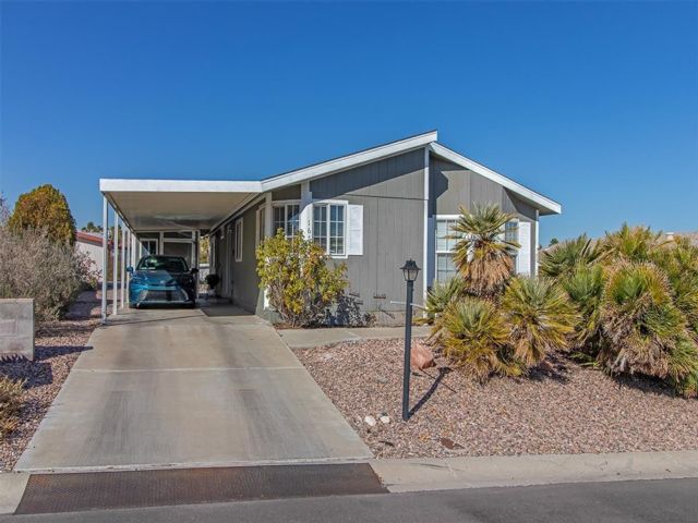  2 BR,  2.00 BTH &nbsp;Mobile home style home in Henderson