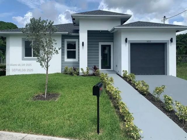  3 BR,  2.00 BTH &nbsp; style home in Fort Lauderdale