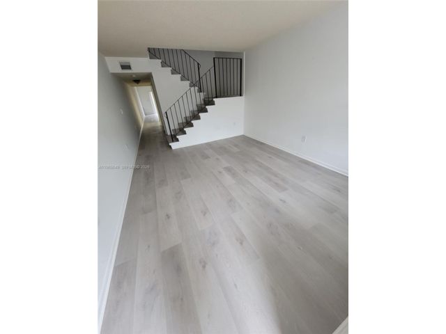  2 BR,  2.50 BTH &nbsp; style home in Miami