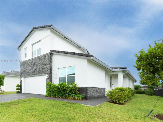  4 BR,  3.00 BTH &nbsp;European style home in Deerfield Beach