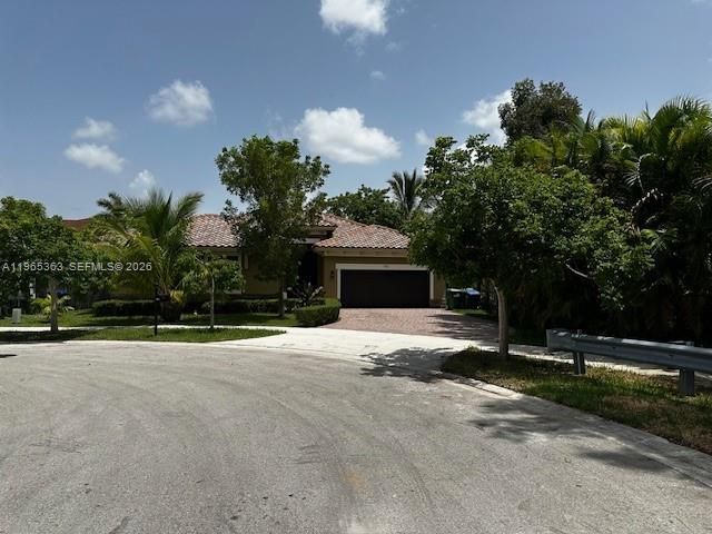  4 BR,  3.00 BTH &nbsp; style home in Miami