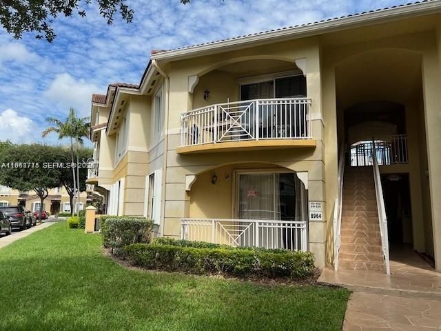  3 BR,  2.50 BTH &nbsp;Condo style home in Miami