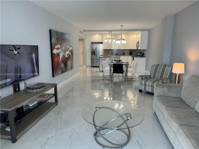  1 BR,  1.50 BTH &nbsp; style home in Aventura