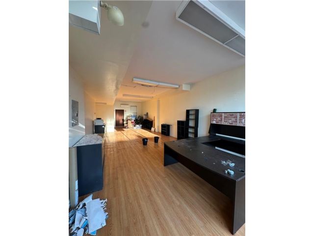 Studio,  0.00 BTH &nbsp;Mixed use style home in Marine Park