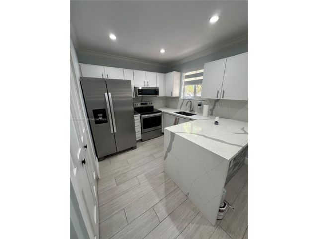 [Miami Real Estate, listing number 3331179]