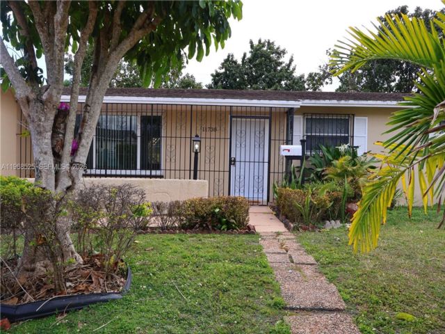  3 BR,  1.00 BTH &nbsp; style home in Miami