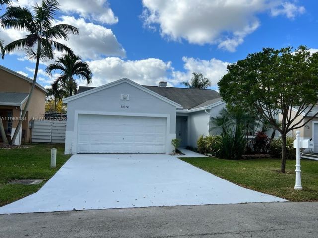 3 BR,  2.00 BTH &nbsp; style home in Miami