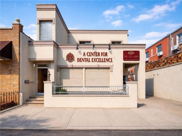 Studio,  0.00 BTH &nbsp;Office style home in Bensonhurst