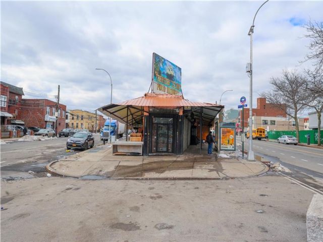 Studio,  0.00 BTH &nbsp;Business only style home in Gravesend