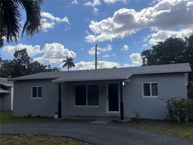 [Hollywood Real Estate, listing number 3331622]