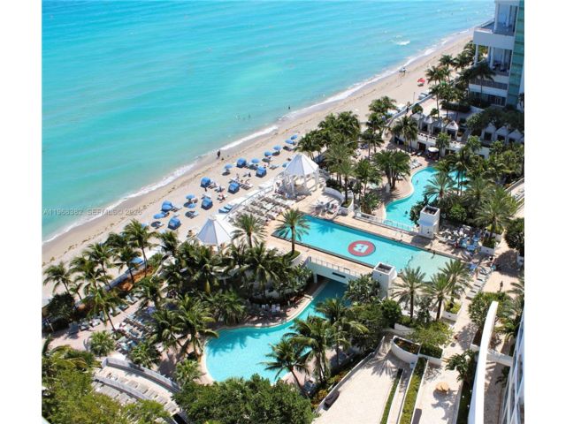 [Hollywood Real Estate, listing number 3331623]