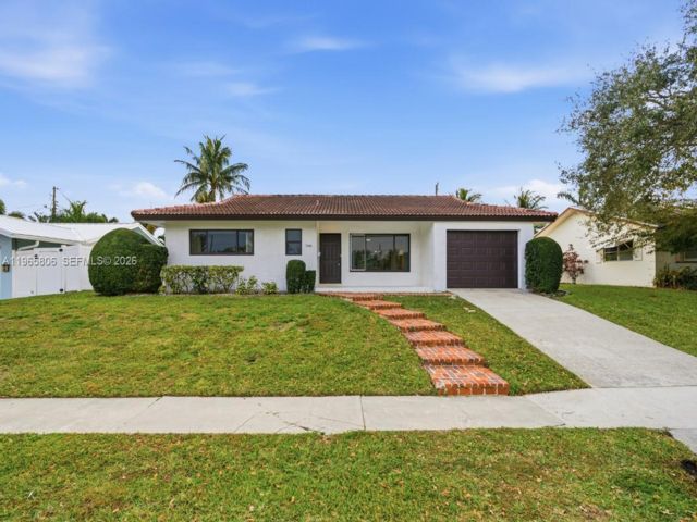  2 BR,  2.00 BTH &nbsp; style home in Boca Raton