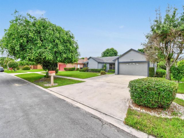  3 BR,  2.00 BTH &nbsp; style home in West Palm Beach