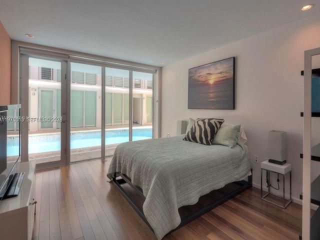  1 BR,  1.50 BTH &nbsp; style home in Carl Fisher