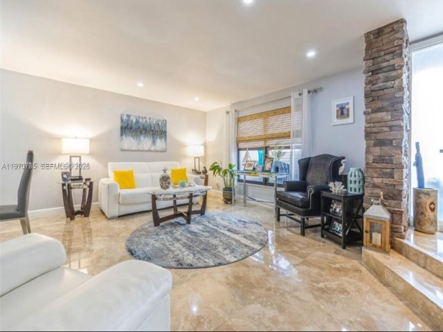  3 BR,  2.50 BTH &nbsp; style home in Pembroke Pines