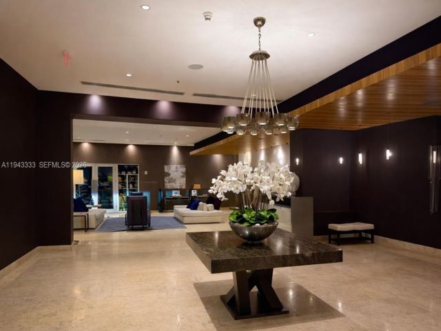  2 BR,  3.00 BTH &nbsp; style home in Miami