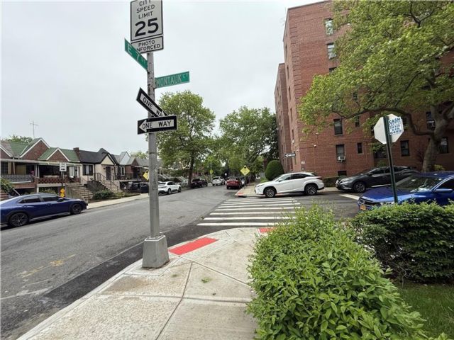  2 BR,  1.00 BTH &nbsp;Co-op style home in Sheepshead Bay