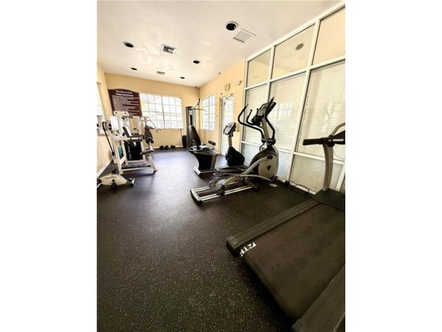  3 BR,  3.00 BTH &nbsp; style home in Medley