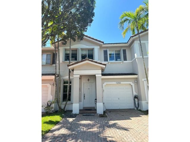  3 BR,  3.00 BTH &nbsp; style home in Medley