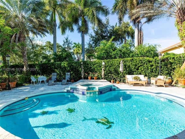  5 BR,  4.00 BTH &nbsp; style home in Cutler Bay