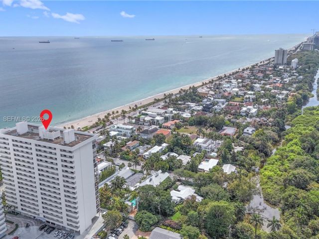  2 BR,  2.00 BTH &nbsp; style home in Fort Lauderdale