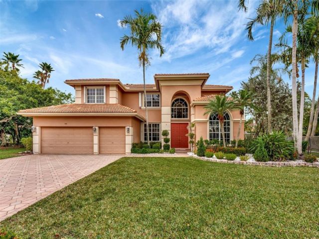 4 BR,  3.50 BTH &nbsp; style home in Coral Springs